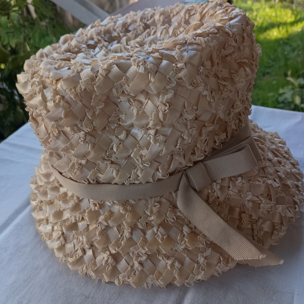 Exquisite Vintage 1950s-60s Cream Textured Woven Hat w/Original Box - Picture 5 of 12